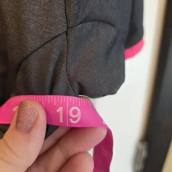 Specialized Women's Cycling Jersey Size M - Picture 7 of 9